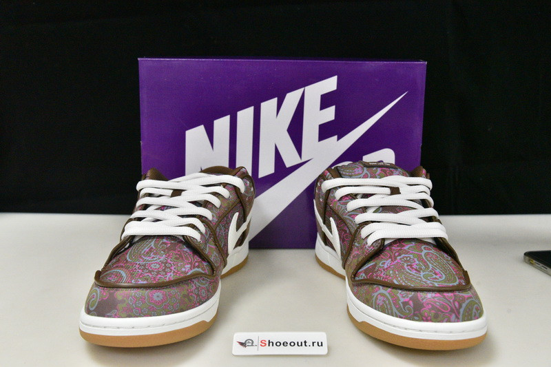 NIke SB Dunk Low “Paisley DH7534-200