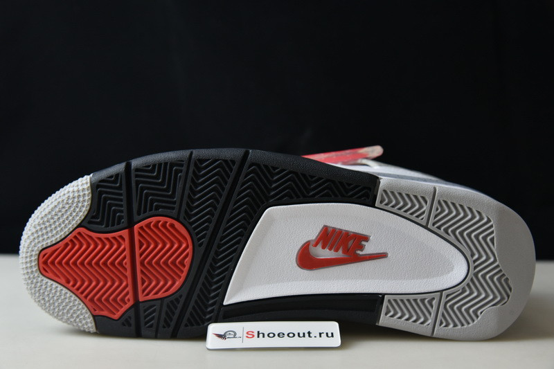 Air Jordan 4 OG “White Cement”  840606-192