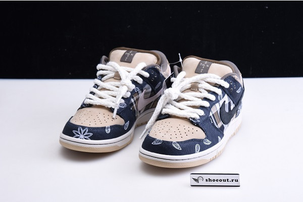 Travis Scott x Nike SB Dunk Low CT5053-001