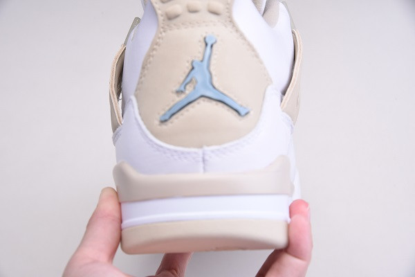 Air Jordan 4 Retro GS 