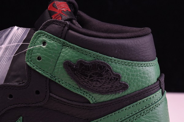Air Jordan 1 High “Pine Green” 555088-030