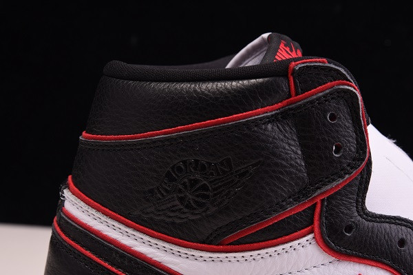 Air Jordan 1 High OG “Bloodline” 555088-062