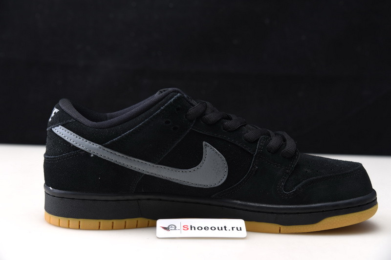 Nike SB Dunk Low Fog BO6817-010