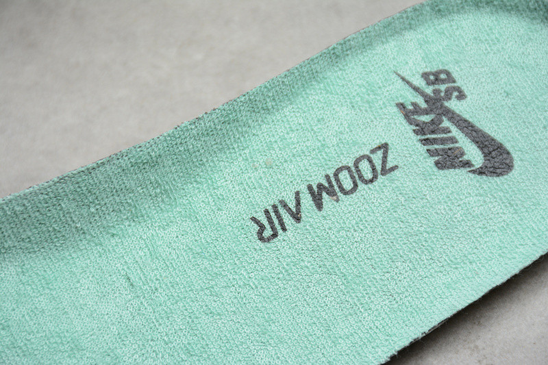 Diamond x Nike SB Dunk Low BV1310-100