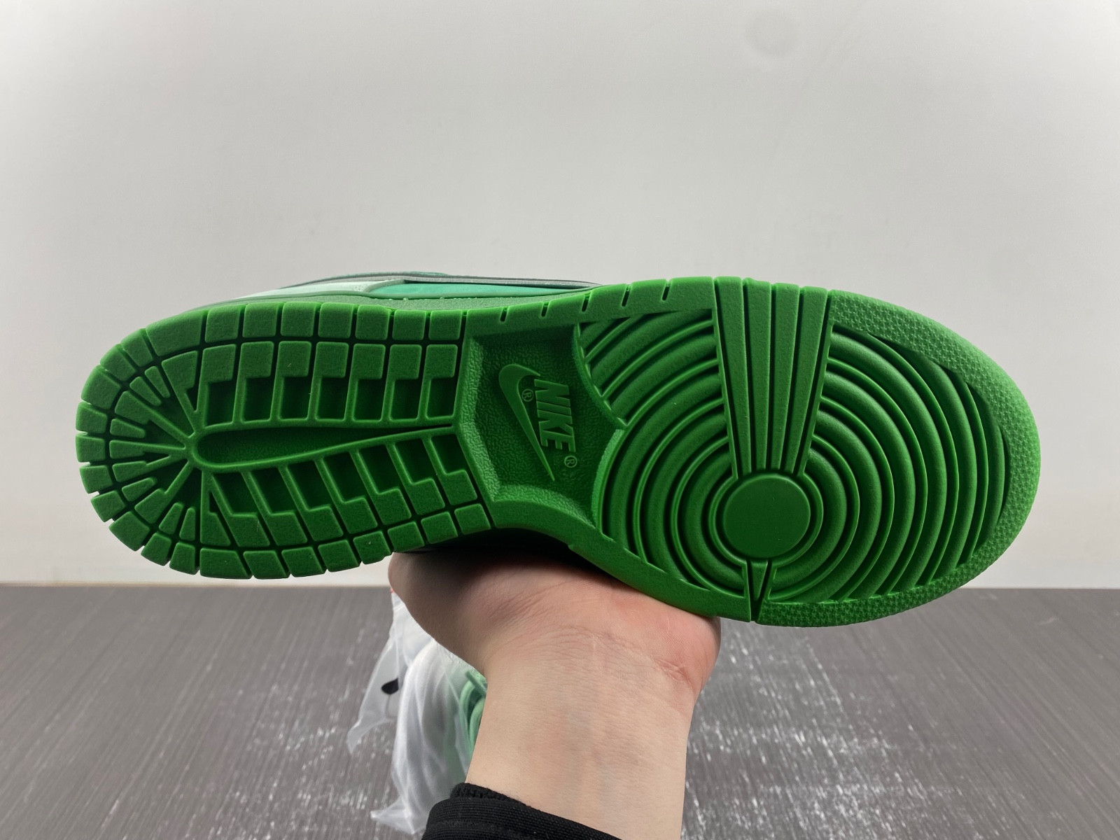 Nike Dunk Low Green Lobster BV1310-303