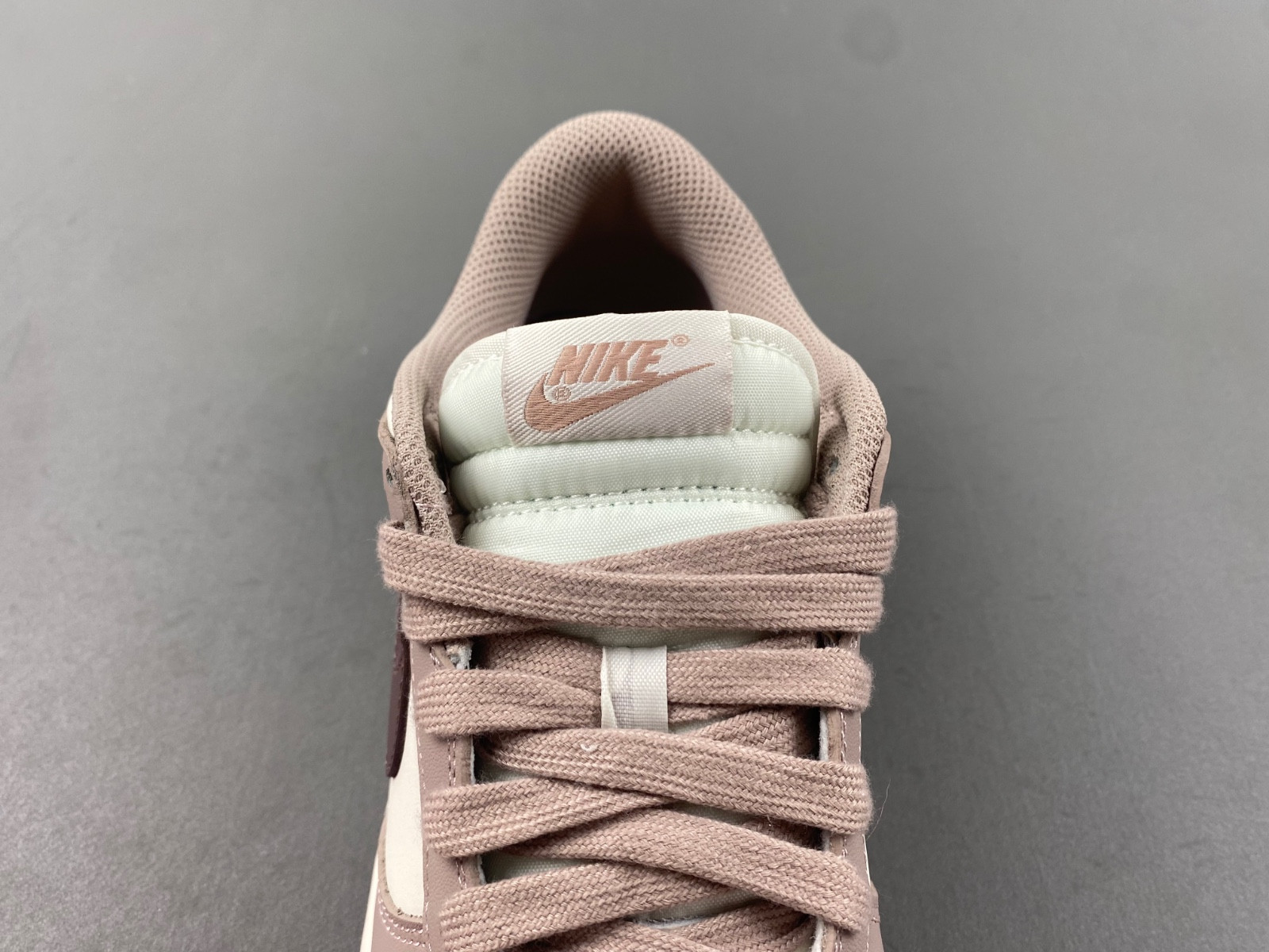 Nike Dunk Low “Diffused Taupe” DD1503-125