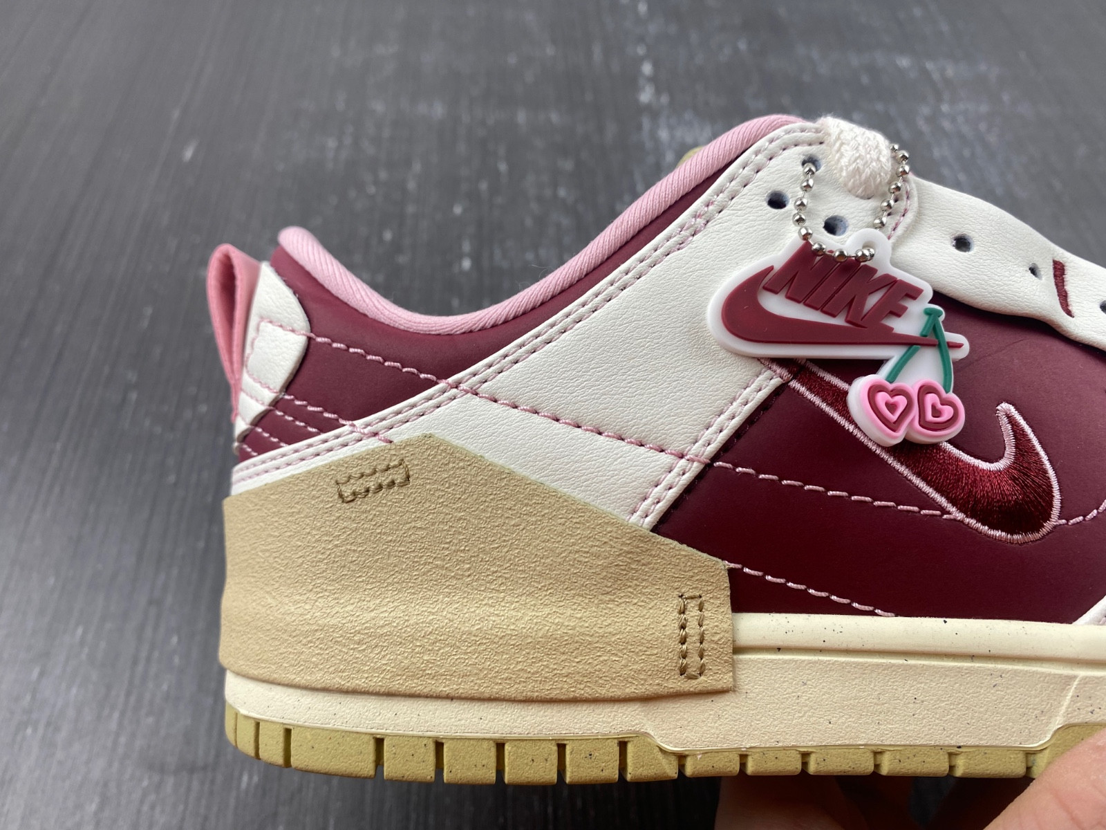 Nike Dunk Low Disrupt 2 “Valentine’s Day” FD4617-667