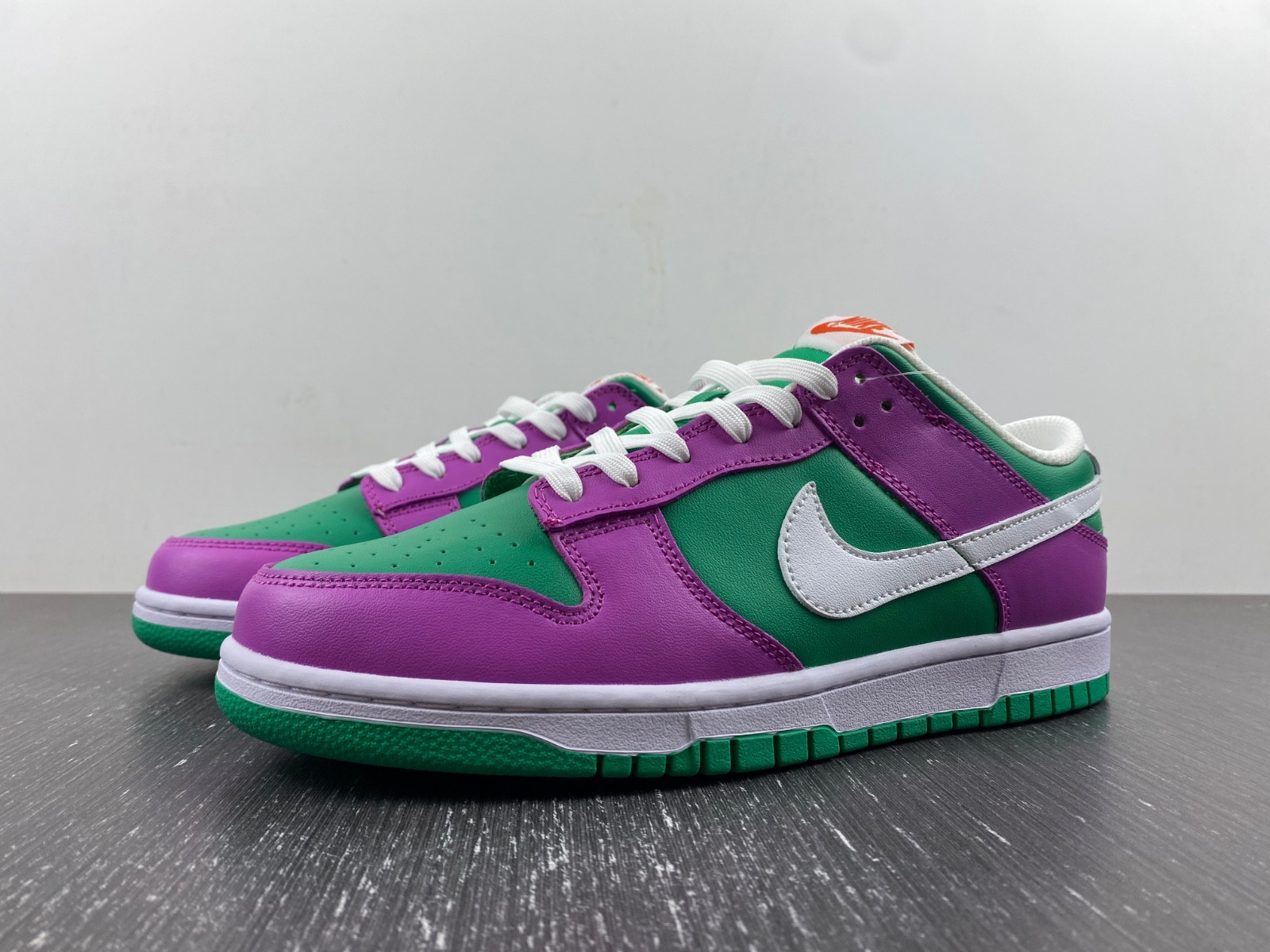 Nike Dunk Low Stadium Green Fuchsia (Women