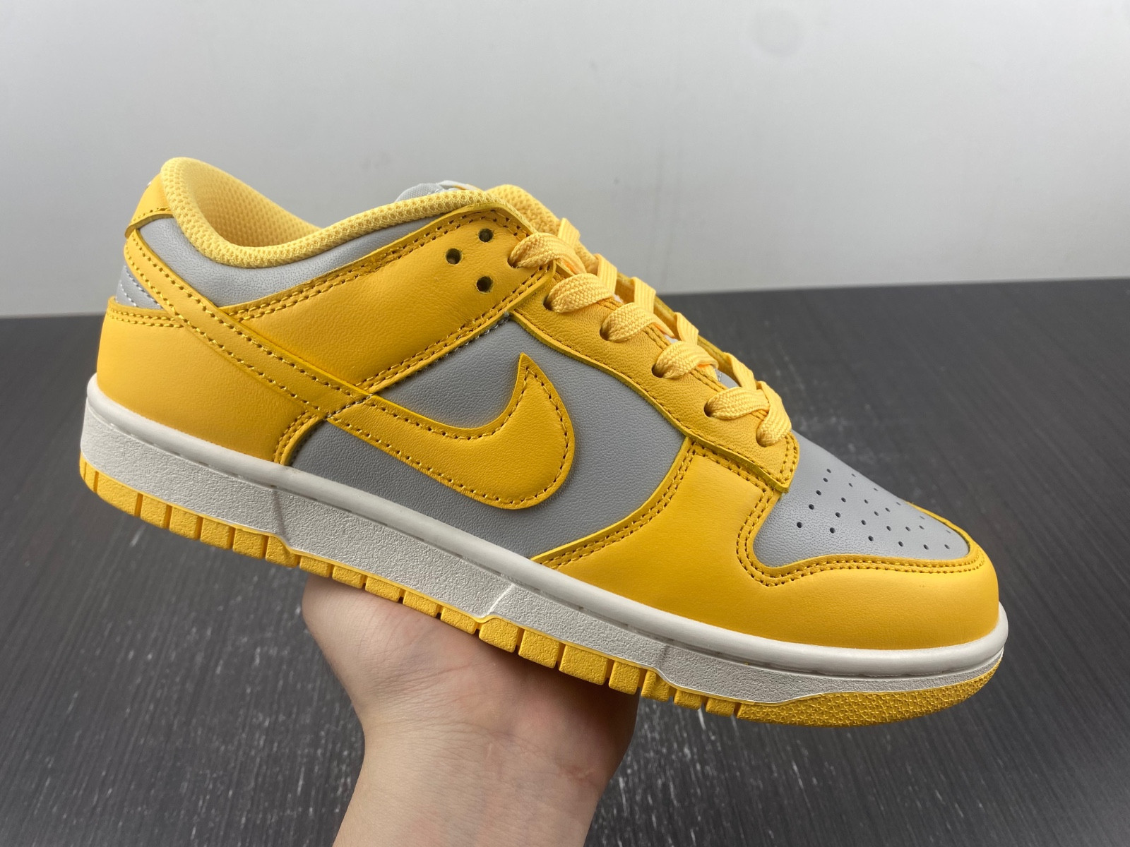 Nike Dunk Low WMNS “Citron Pulse” DD1503-002