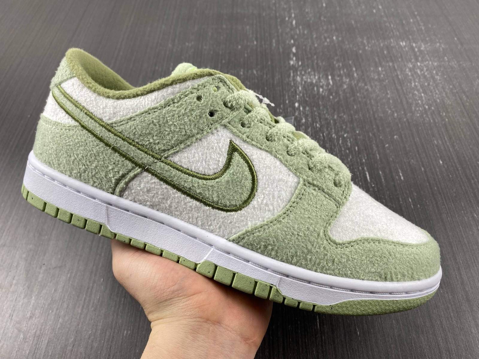 Nike Dunk Low Fleece Pack Honeydew DQ7579-300
