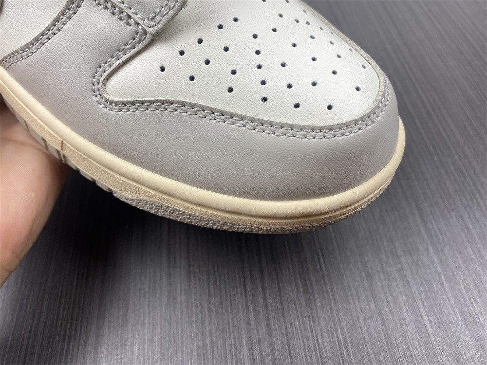 Nike Dunk Low “Light Bone” DD1503-107