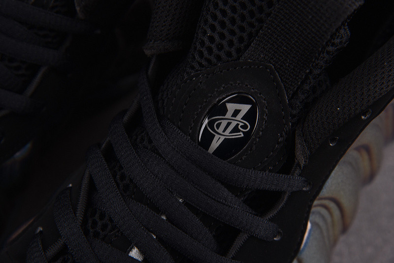 NK Air Foamposite One Hologram 314996-900