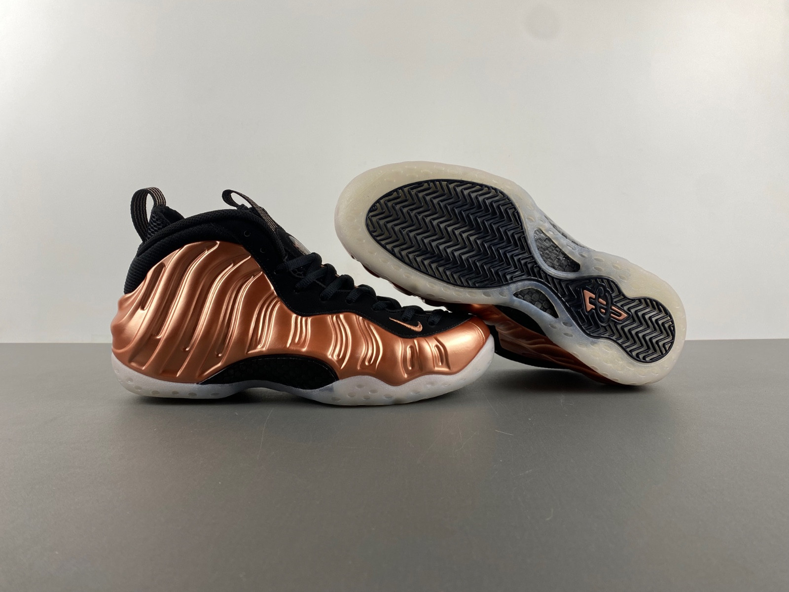 Nike Air Foamposite One “Metallic Copper FZ9902-001