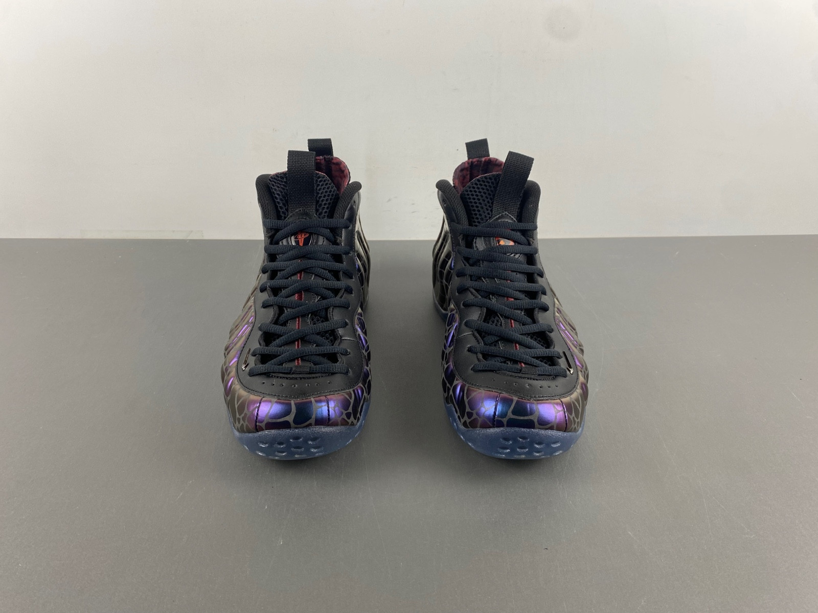 Nike Air Foamposite FQ9050-400