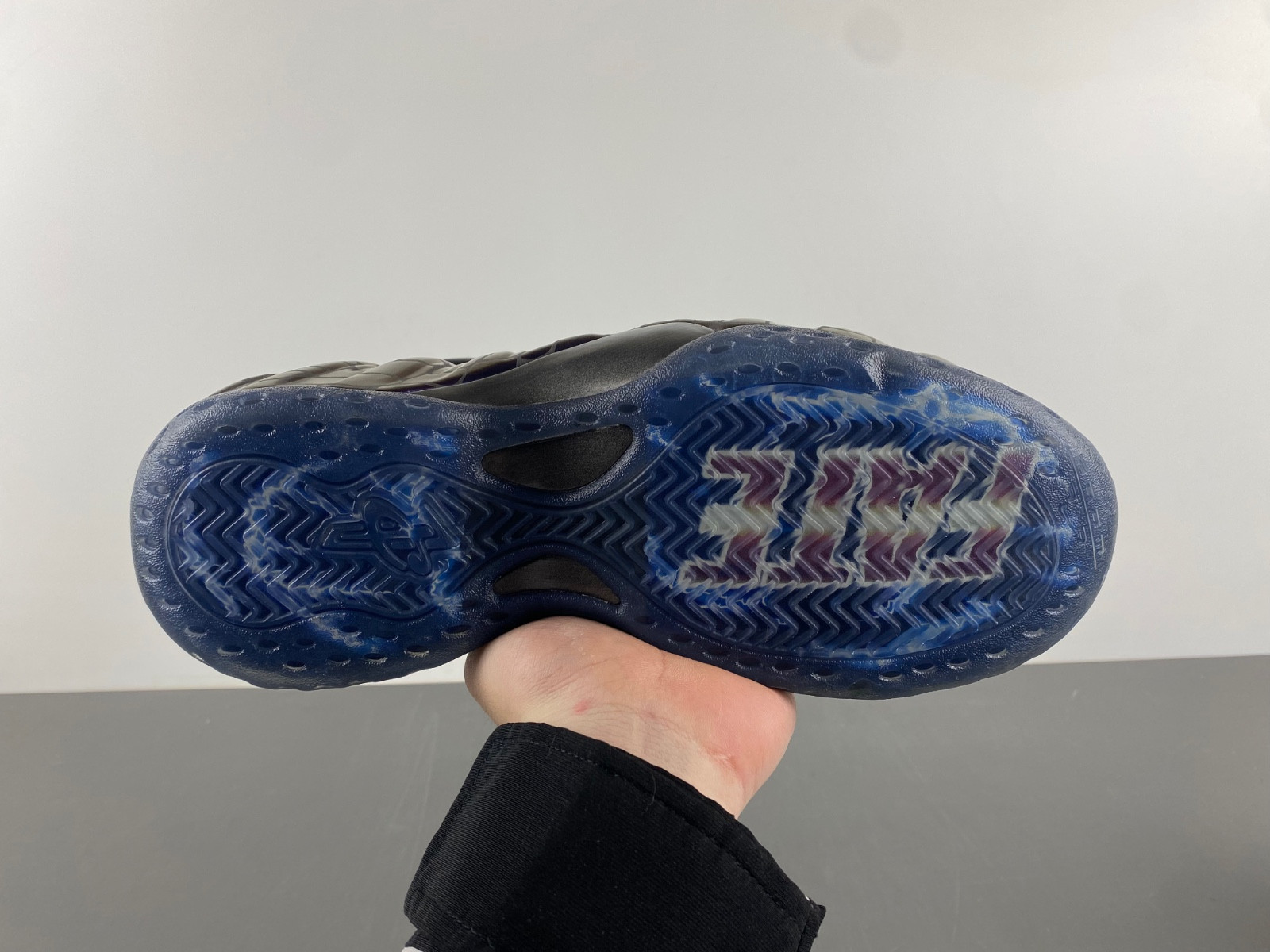 Nike Air Foamposite FQ9050-400