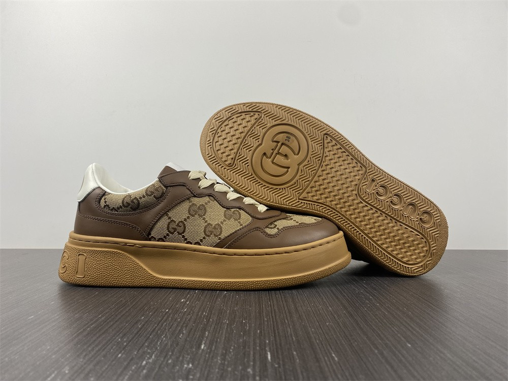 GC Sneakers