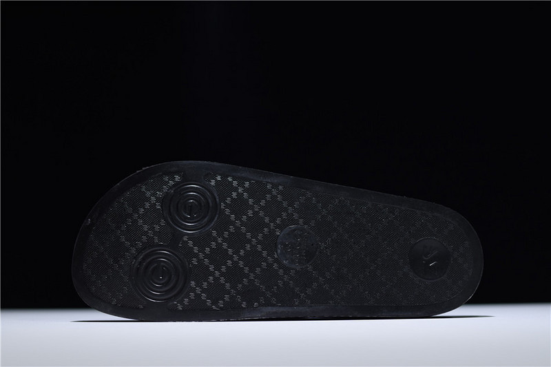 GC Leather SLIDE SANDAL with BEE