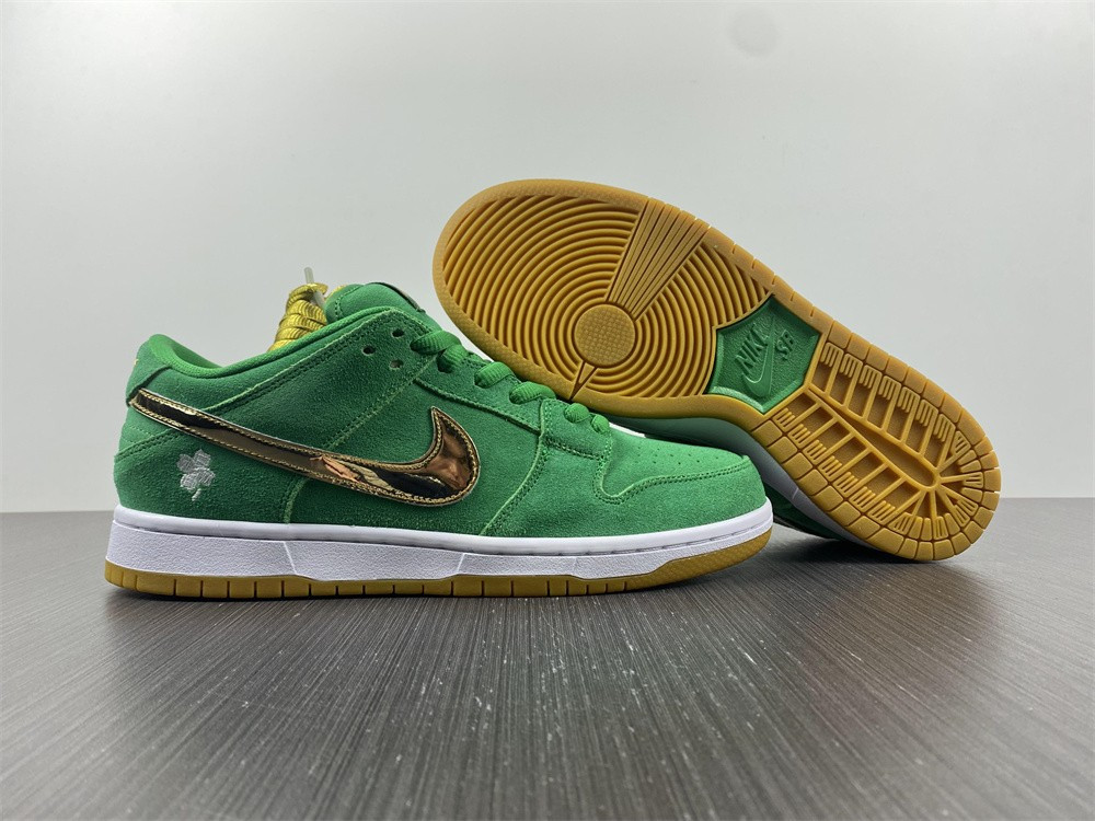 Nike Dunk Low Pro St.Patrick
