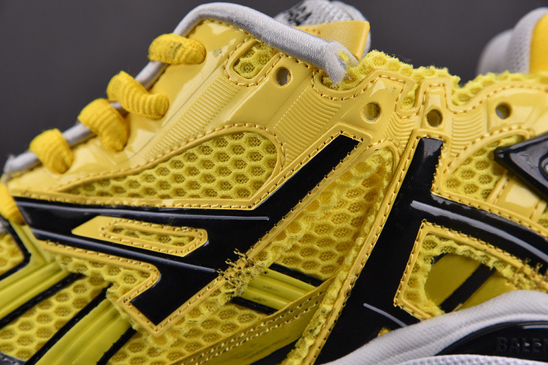 Ba*len*cia*ga runner 677403 w2rd3 0510