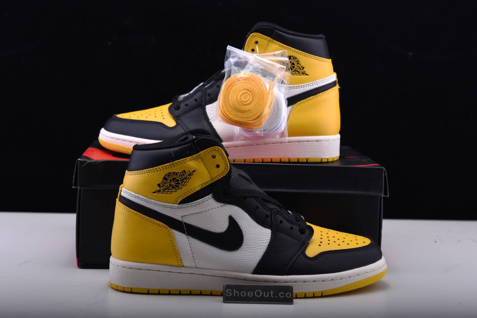 Air Jordan 1 Retro High OG “Yellow Toe” AR1020-700
