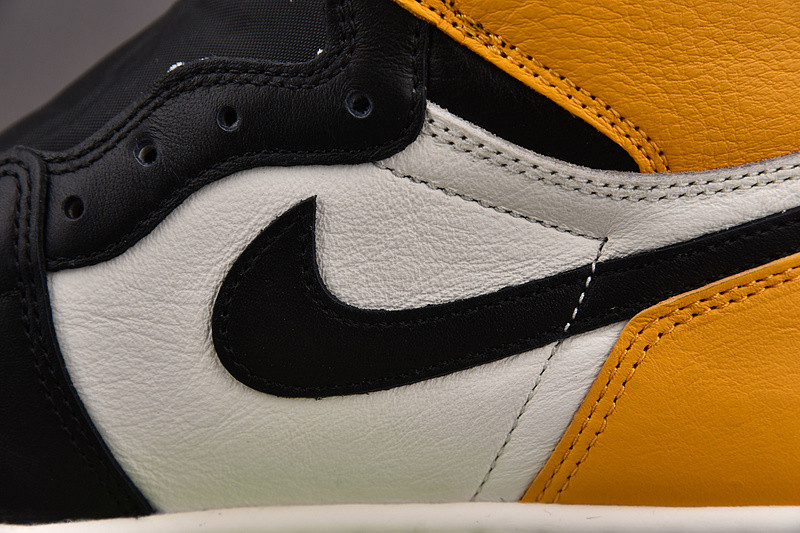 Air Jordan 1 High OG “Yellow Toe” 555088-711