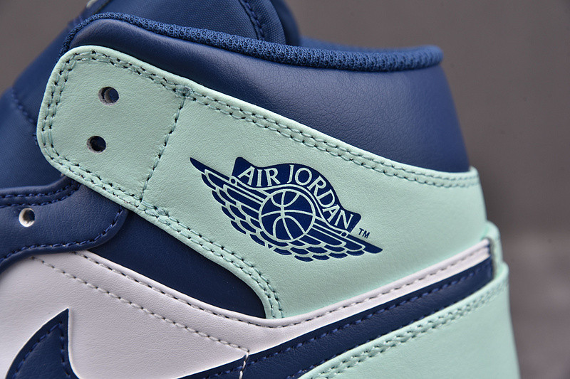 Air Jordan 1 Mid “Blue Mint” 554724-413