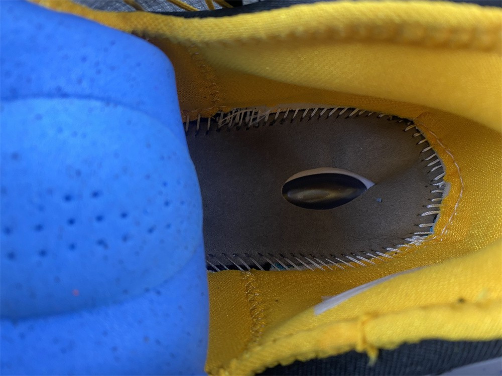 Nike LeBron 19 “Hardwood Classic” CZ0203-002