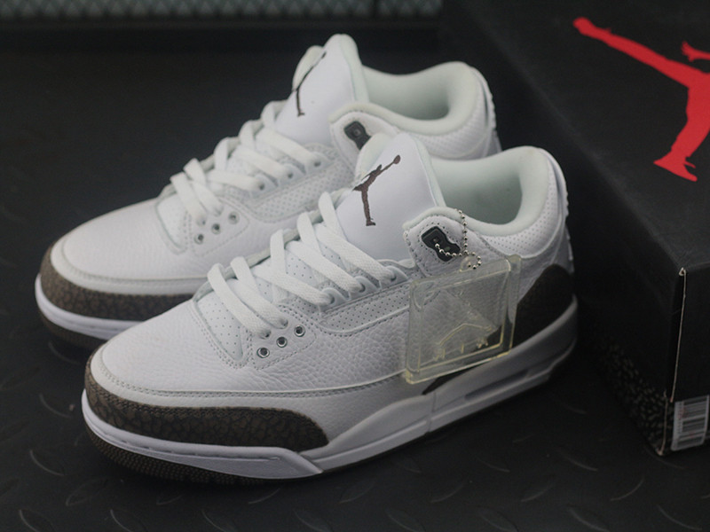 Jordan 3 Retro Mocha (2018) 136064-122