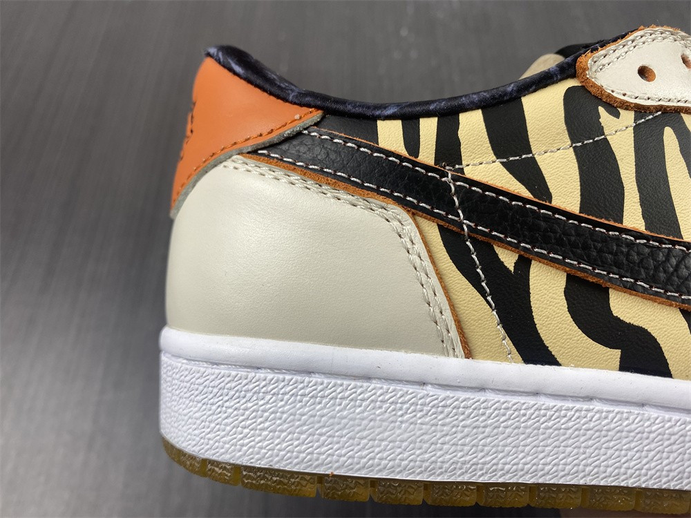 Air Jordan 1 Low OG “Chinese New Year” DH6932-100