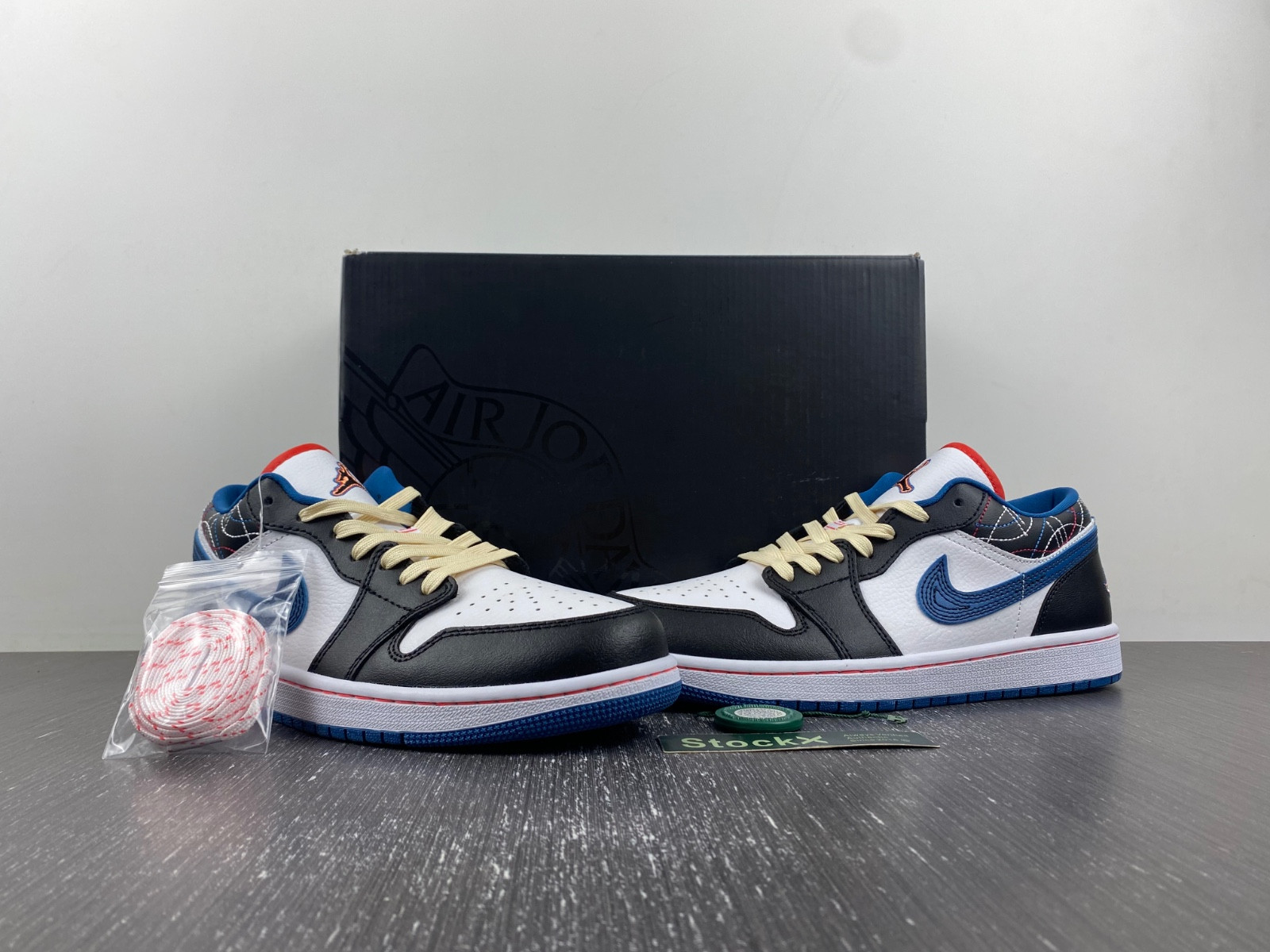 Air Jordan 1 Low SE FV3622-141