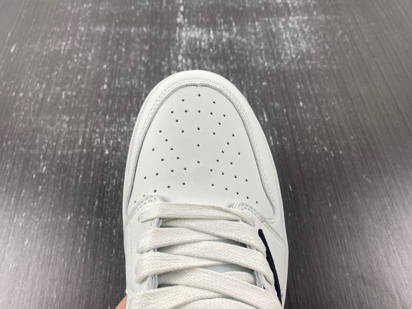 OFF-WHITE x Travis Scott x Air Jordan 1 OW DM7888-180