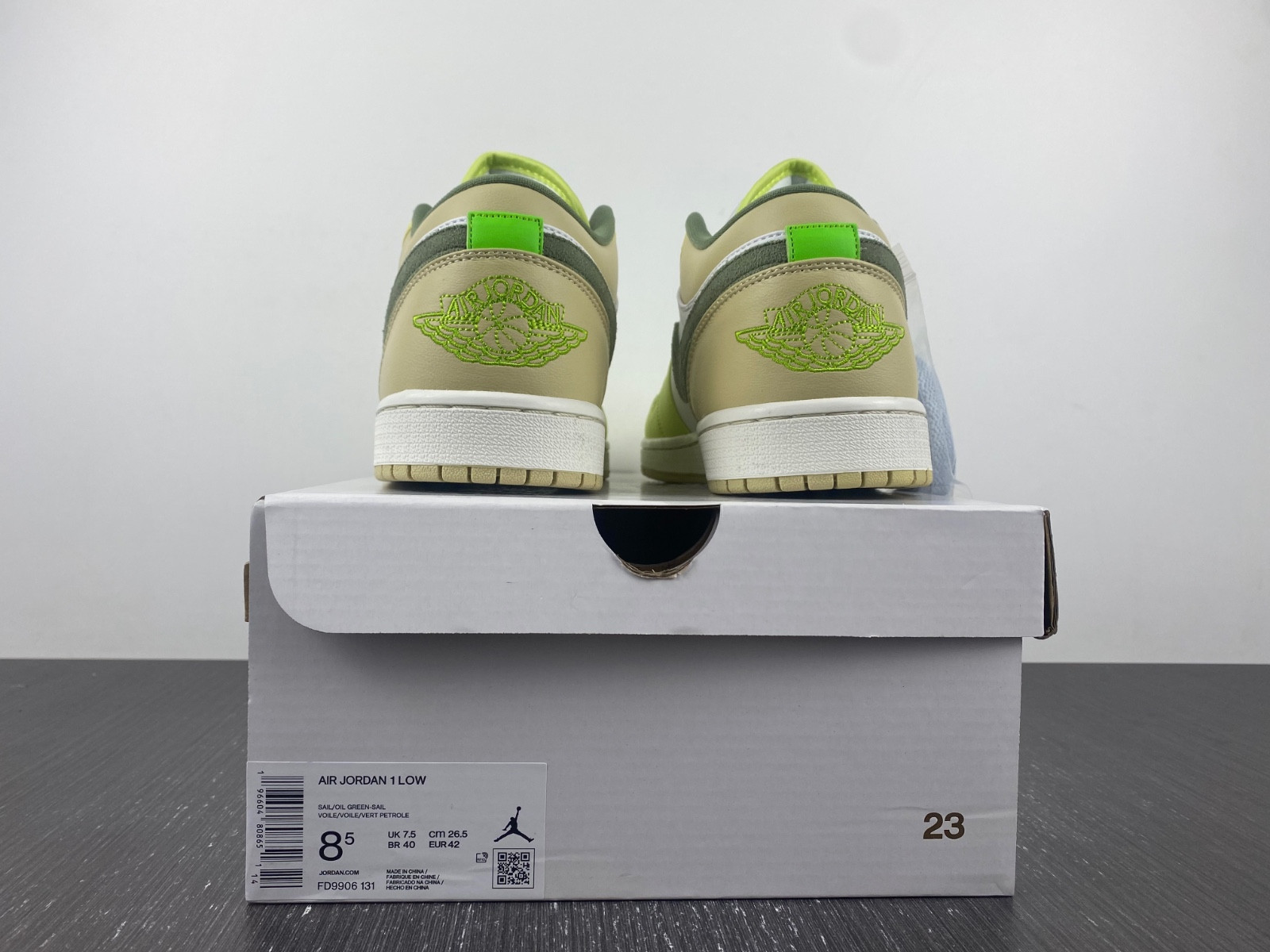 Jordan 1 Low Sail White Oil Green (W) FD9906-131