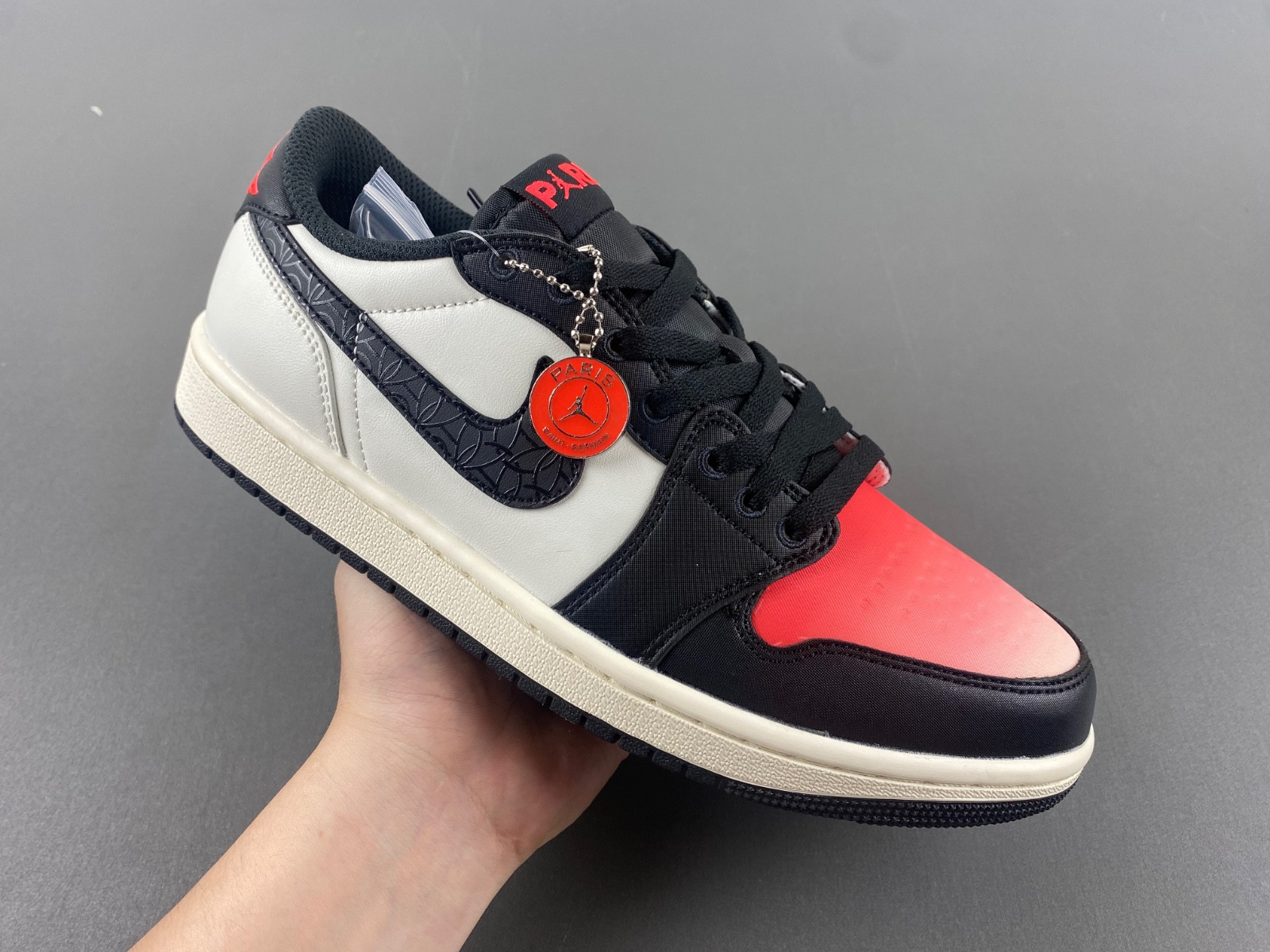 PSG x Air Jordan 1 Low OG HF8828-100