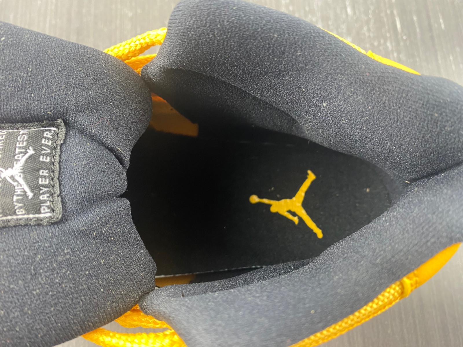 Air Jordan 11 CT8012-118