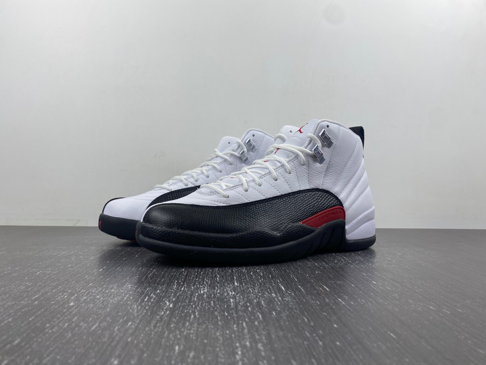 Air Jordan 12 CT8013-162