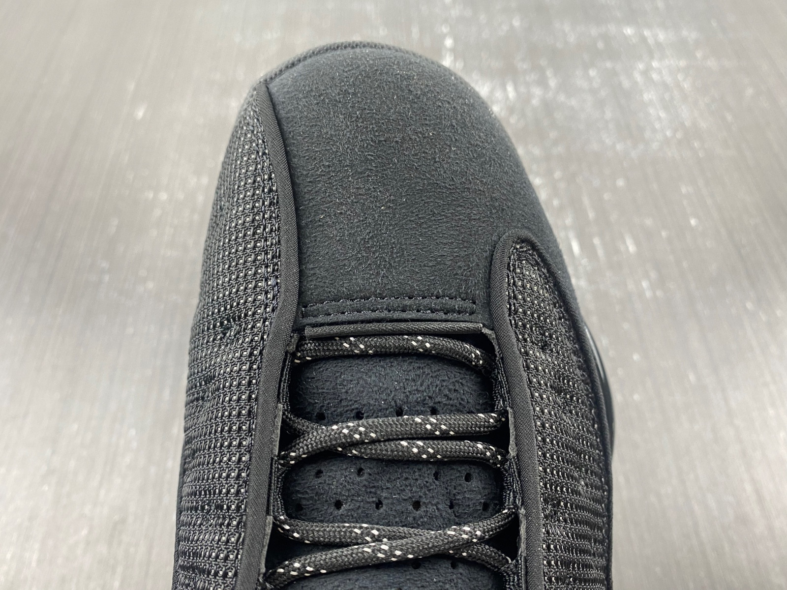 Air Jordan 13 “Black Cat” 414571-011