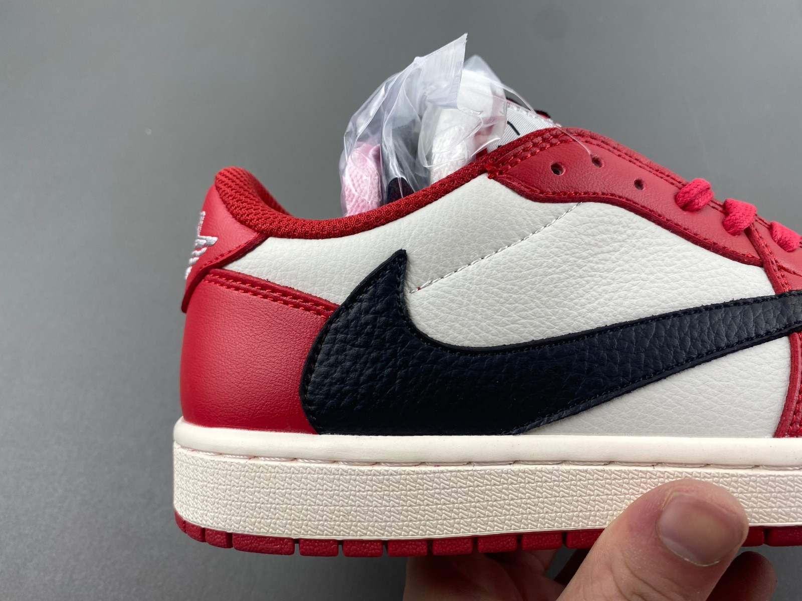 Air Jordan 1 Low “Sanddrift” HQ3440-101