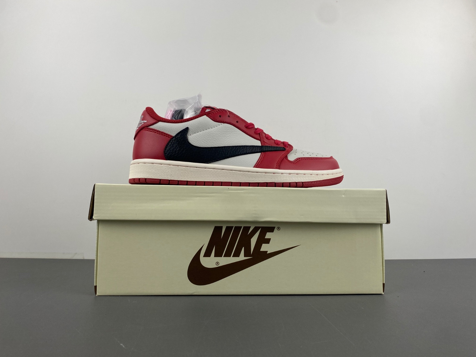 Air Jordan 1 Low “Sanddrift” HQ3440-101