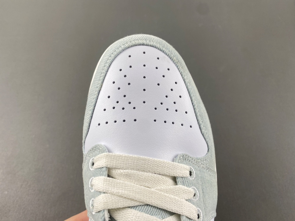 Air Jordan 1 LH0648-141