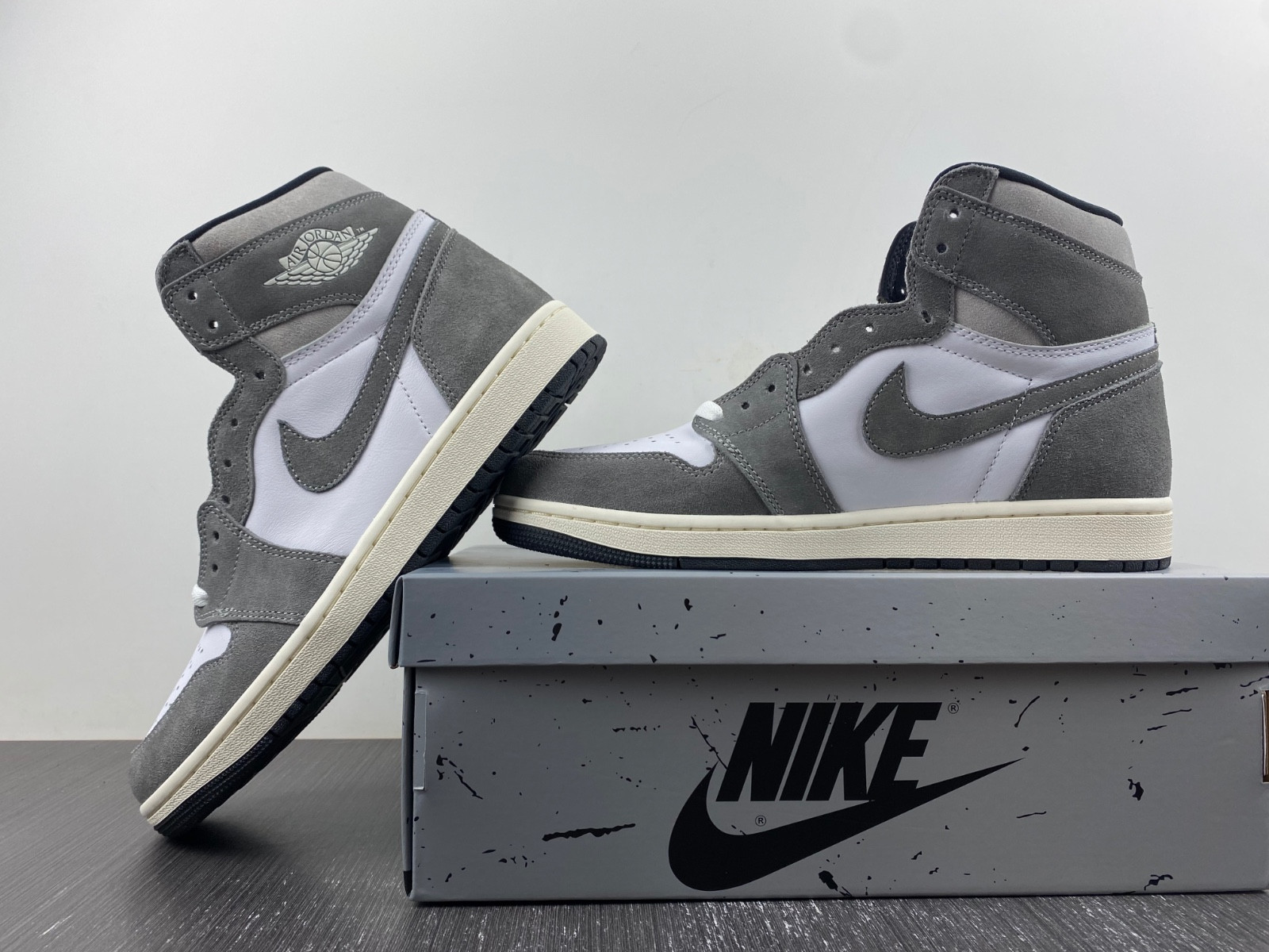 Air Jordan 1 High OG “Washed Heritage” DZ5485-051