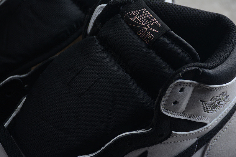 Air Jordan 1 High OG “Grey Fog” 555088-108