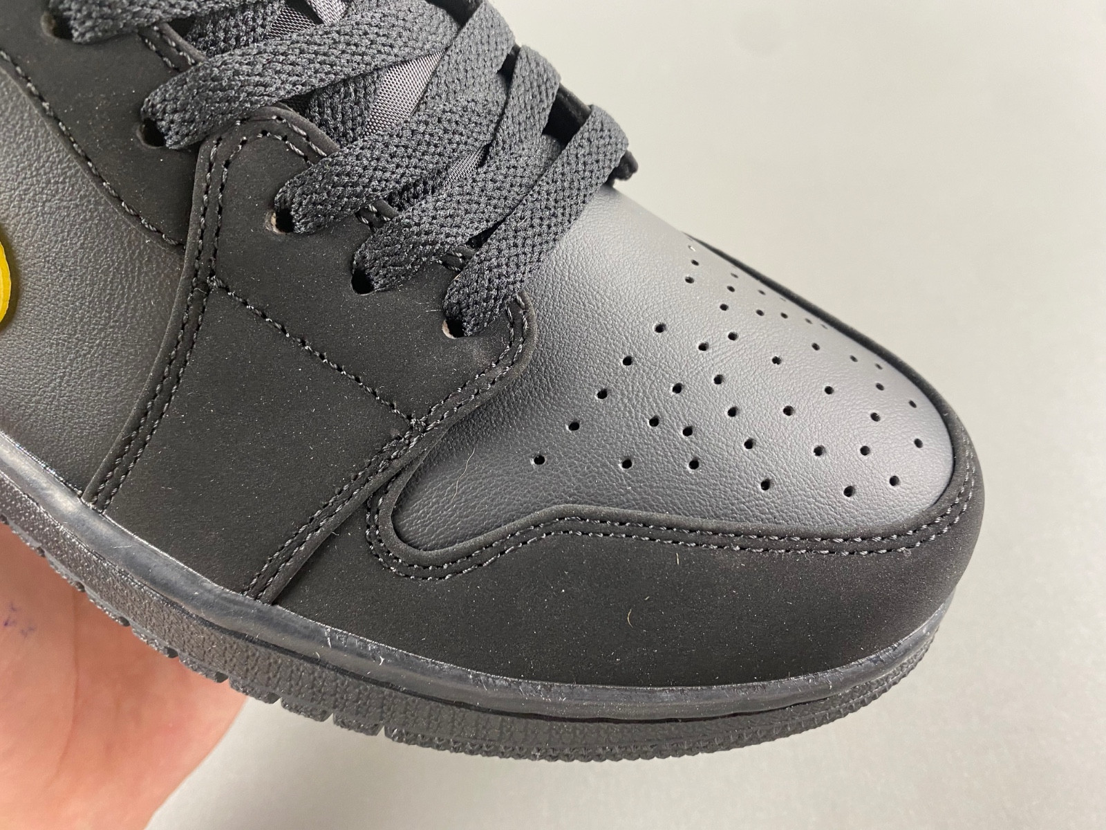 Air Jordan 1 Low 553558-071