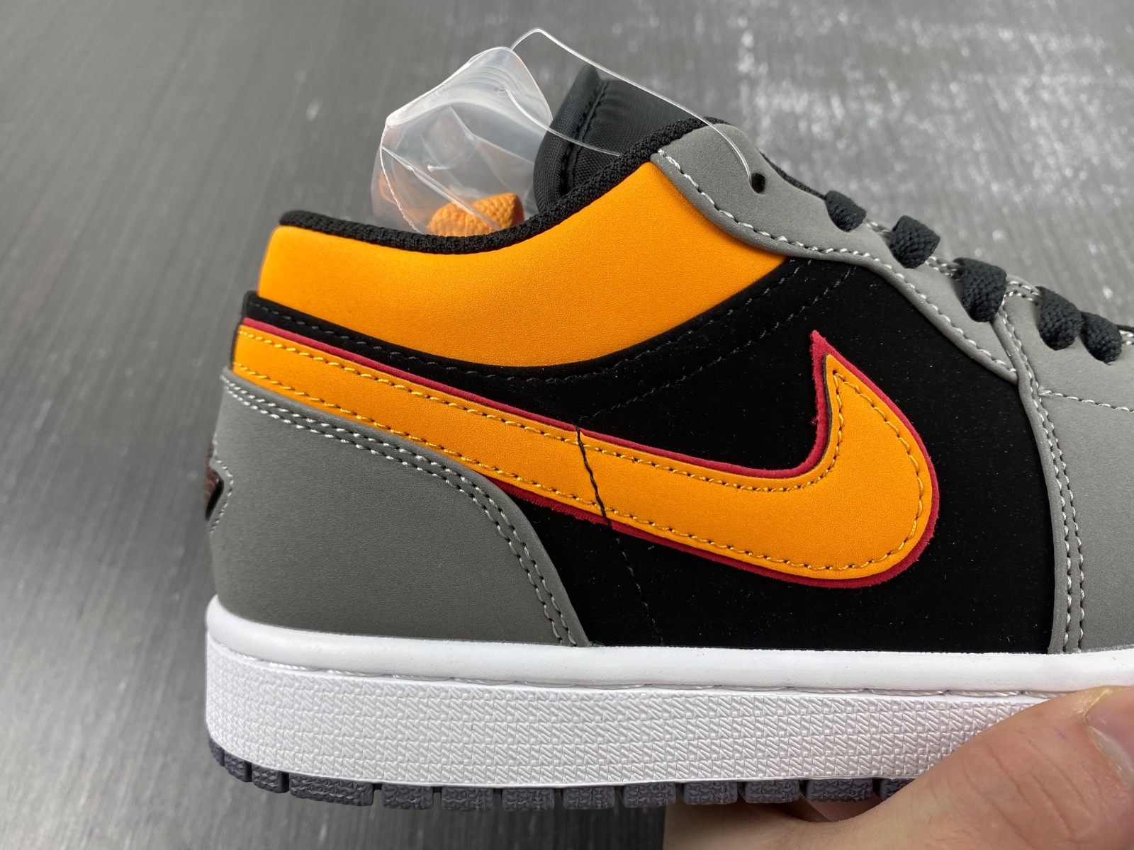 Air Jordan 1 Low FN7308-008
