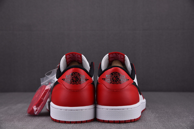 Air Jordan 1 Retro Low‘Chicago 705329-600