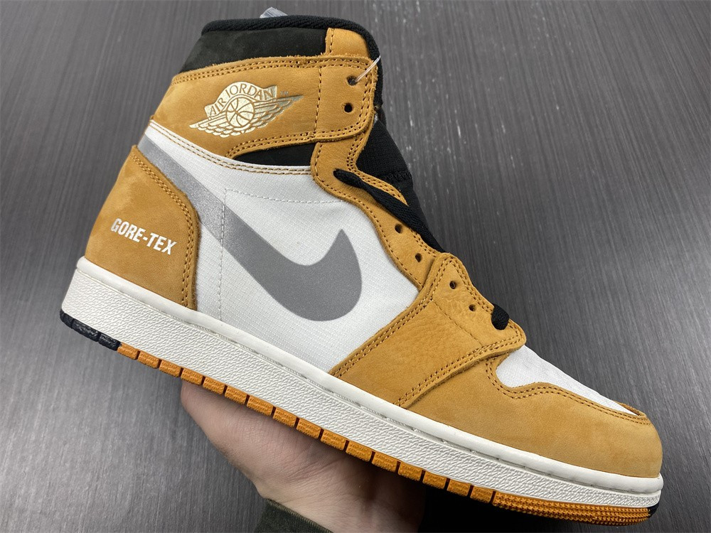 Air Jordan 1 Element Gore-Tex “Light Curry” DB2889-700