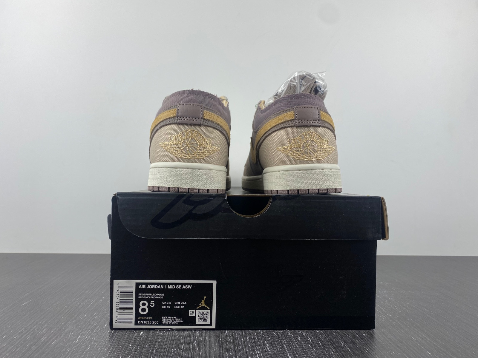 Air Jordan 1 Low SE Craft “Taupe Haze” DN1635-200