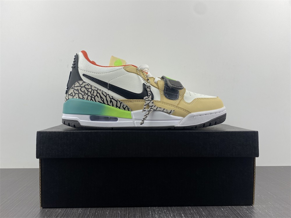 Jordan Legacy 312 Low  DZ2762-101