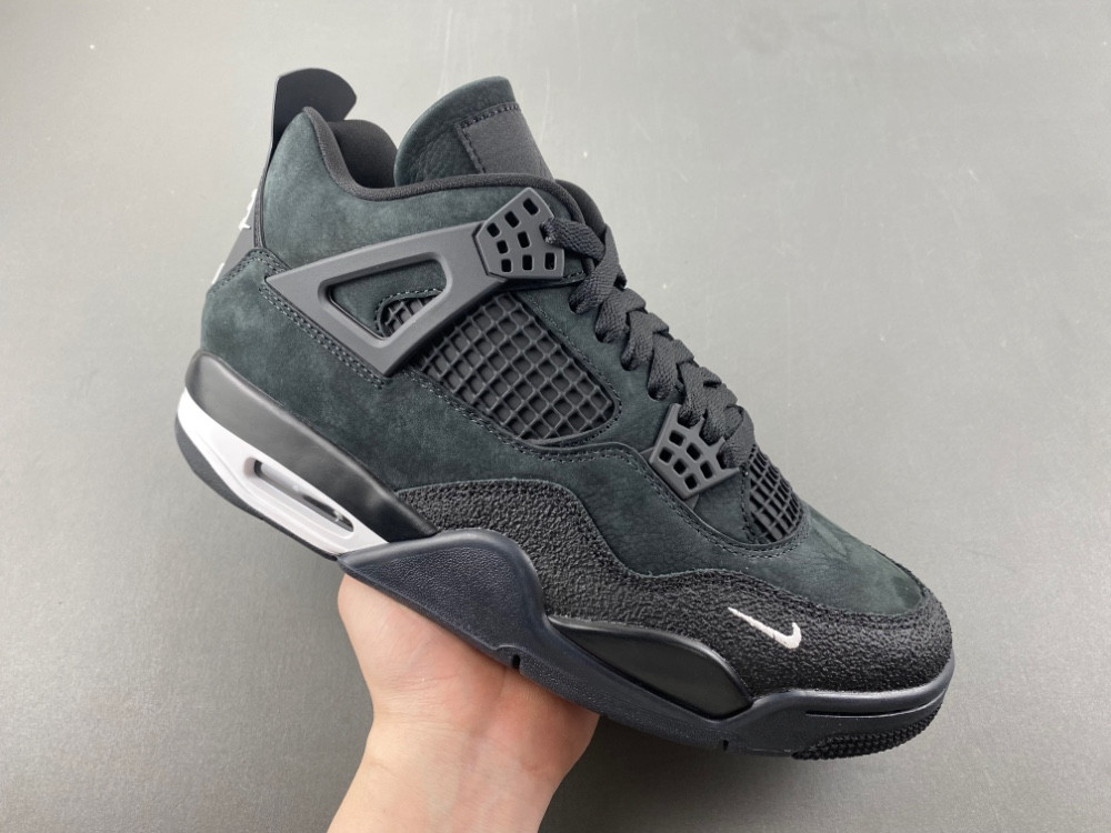 Air Jordan 4 HF4300-001