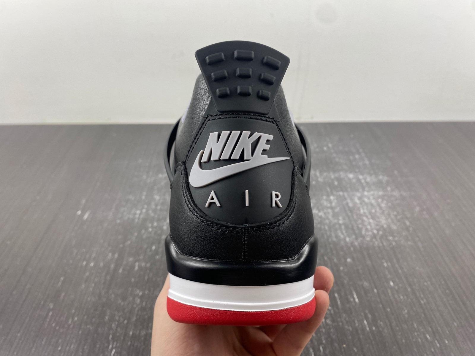 Air Jordan 4 “Bred Reimagined” FV5029-006