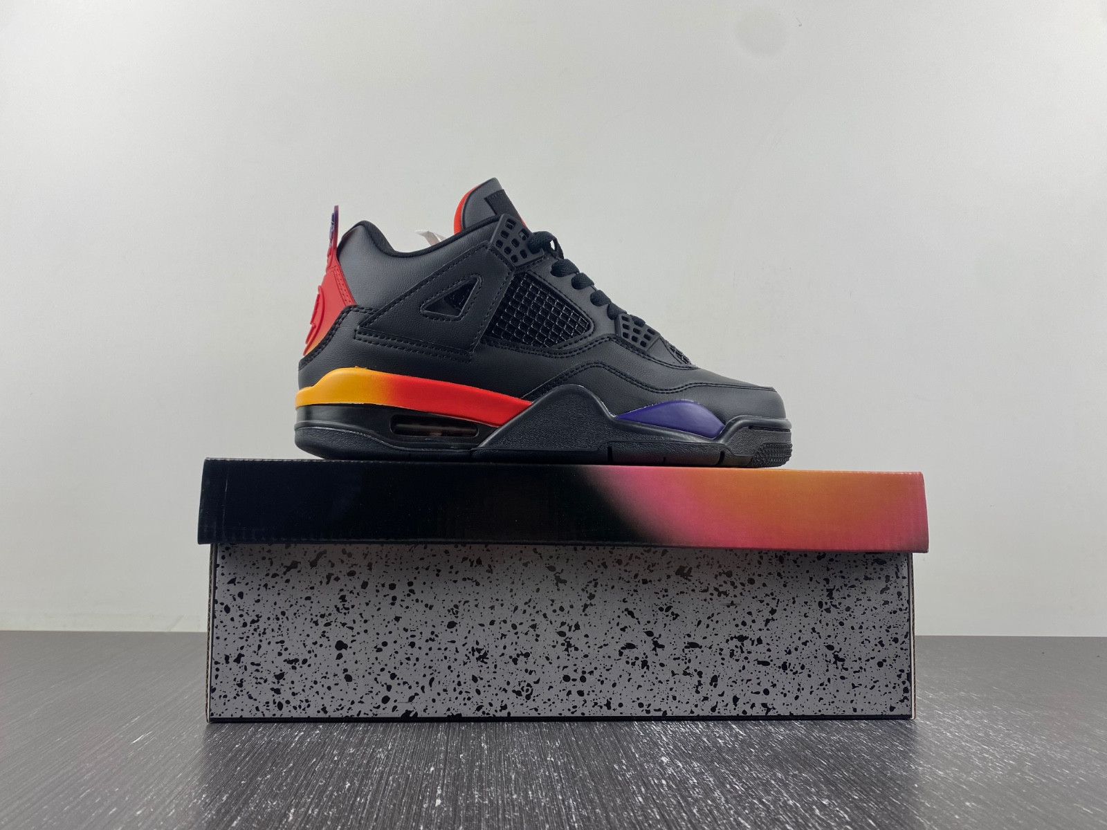 Jordan 4 AQ0344-001